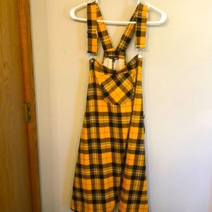 3X yellow and black plaid FashionNova overall dress!